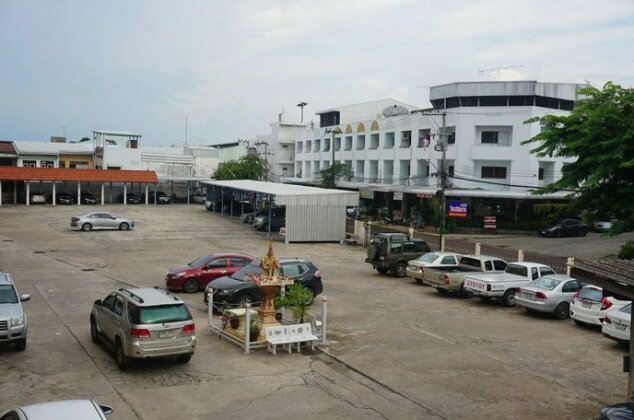 Saitip Hotel - Photo2