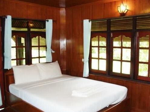 Jakraphat Resort - Photo4
