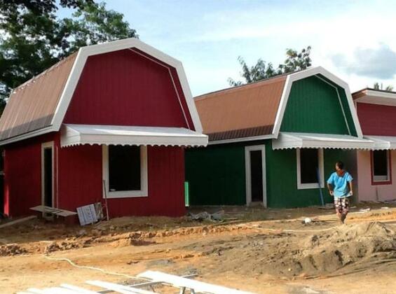 Color Ville Hotel - Photo2