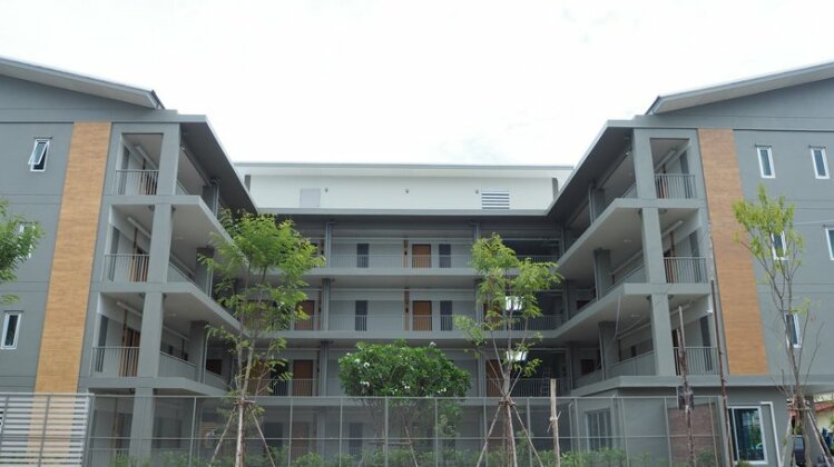 Thipwichai Apartment - Photo2