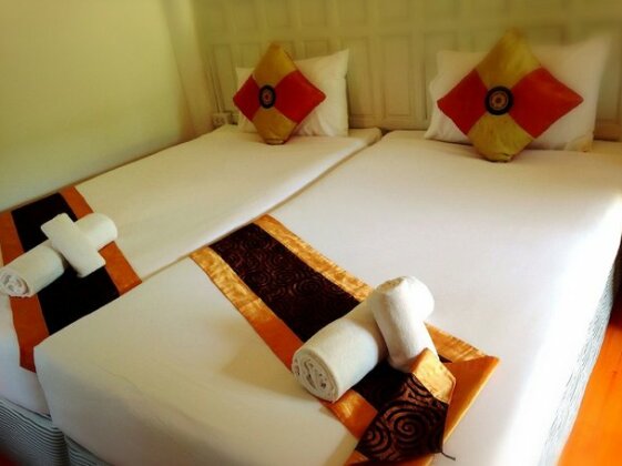 Jaroenrat Resort - Photo3