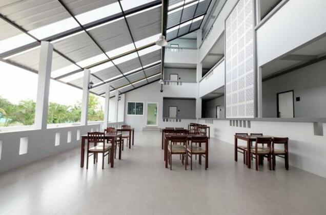 Wisdom Hotel - Photo2