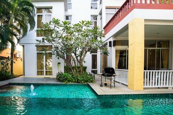 AnB Pool villa with 4BR in Pattaya - Photo4