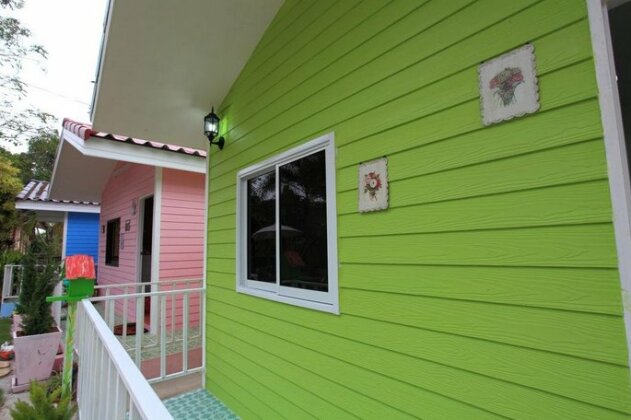 Hug House Sattahip - Photo4