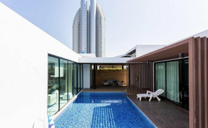 Luxury 5 Private Pool Villa - Photo2