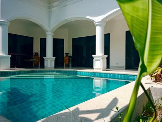 Luxury Villa with private pool Sattahip - Photo5