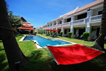 Palm Grove Resort Pattaya