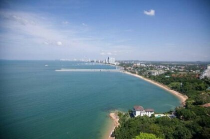 Pattaya seaside balcony/Beach front/4 peoples