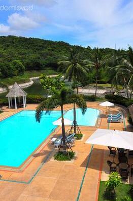 Private 6 Bed Luxury Villa with Pool - Photo2