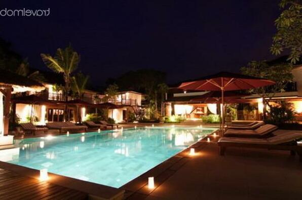 Private 9 Bed Villa with Swimming Pool - Photo4