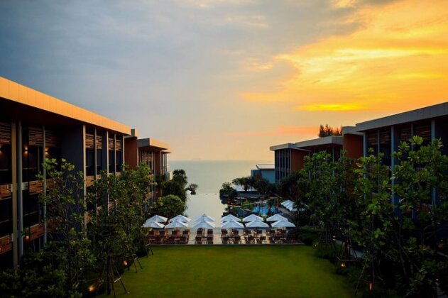 Renaissance Pattaya Resort & Spa - Photo2