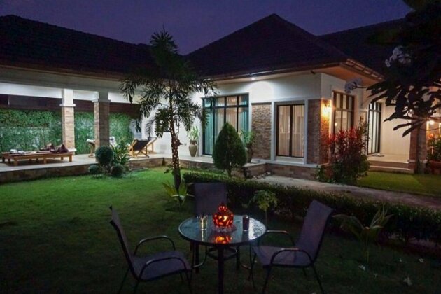 Sunshine Villa @Sattahip - Photo2