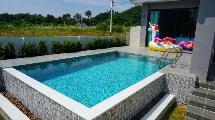 The Chaleur Pool Villa