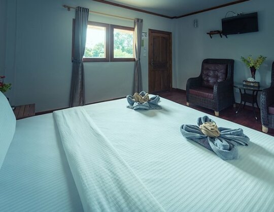 Lipe Village - Photo3
