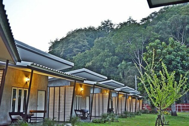 V Valley Resort - Photo2