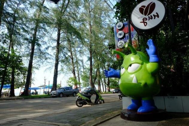 Hug Cafe - Photo3