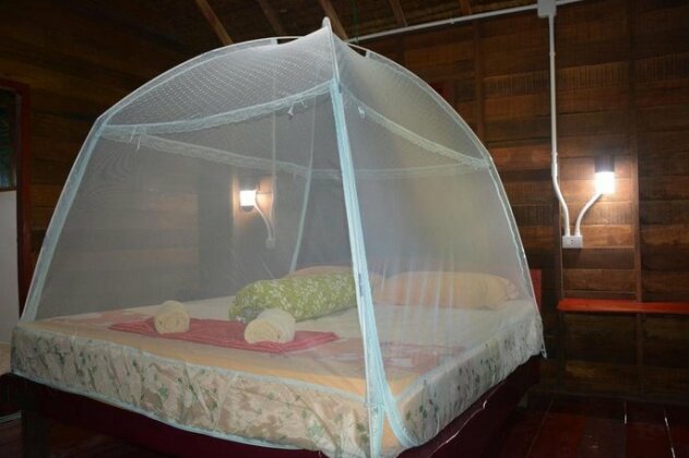 Paradise Lost Resort - Photo2