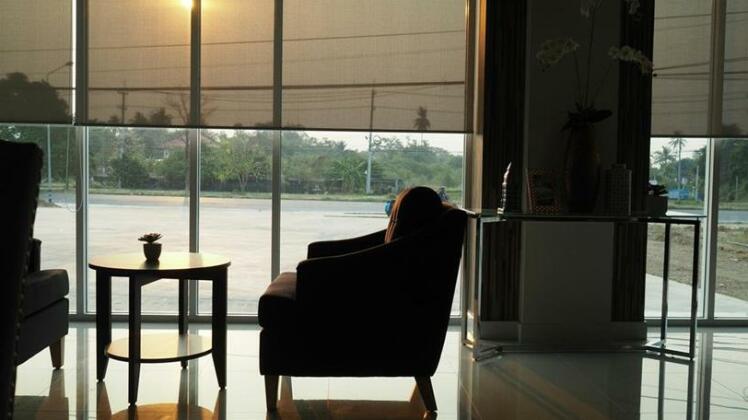 Chaisaeng Villa - Photo2