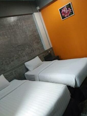 Pornsiri Hotel Sisaket - Photo2