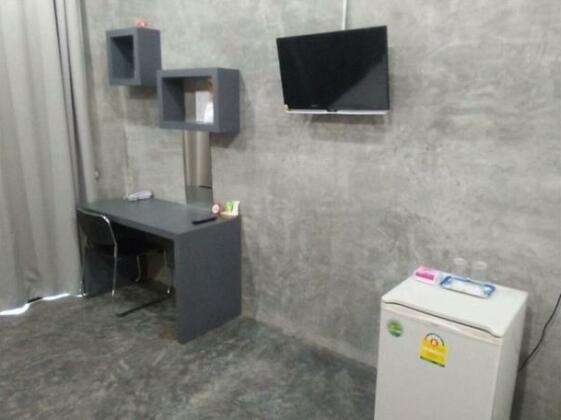 Pornsiri Hotel Sisaket - Photo5