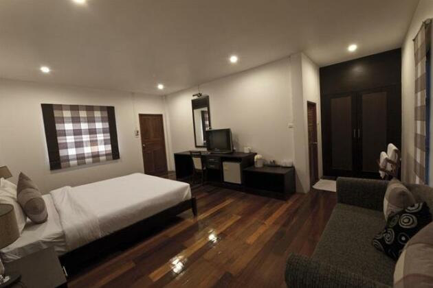 Tree House Hotel - Photo3