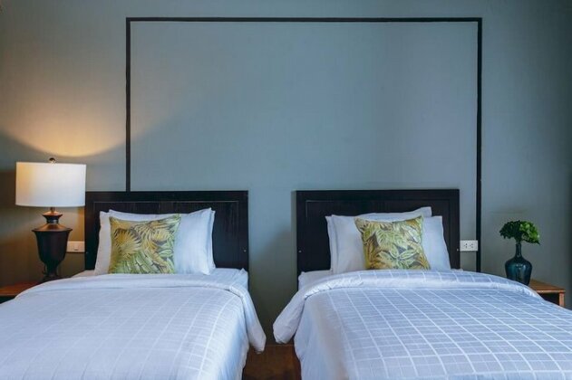 Club Tree Hotel - Photo2