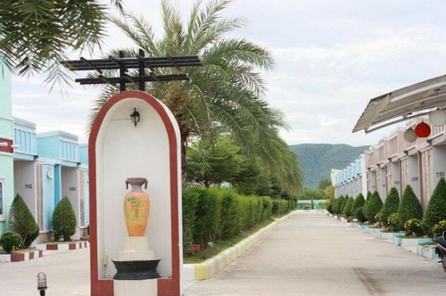 Lake View Resort Songkhla - Photo4