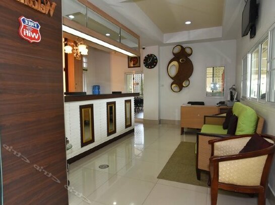 V Place Residence - Photo4