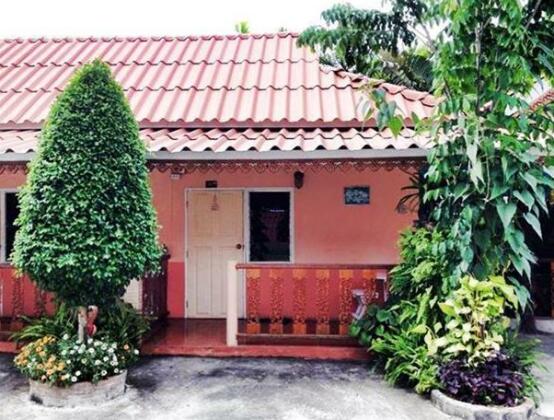 Boathouse Resort Suanphung - Photo2