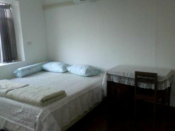 Baan Thit Guesthouse - Photo4