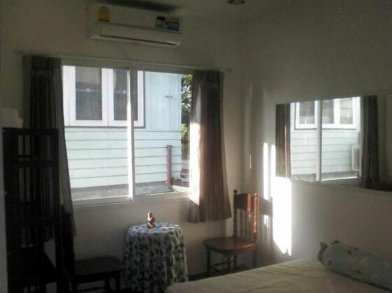 Baan Thit Guesthouse - Photo5