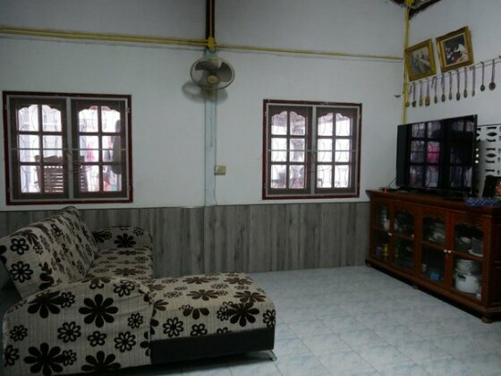 Muangluangraek Homestay - Photo4