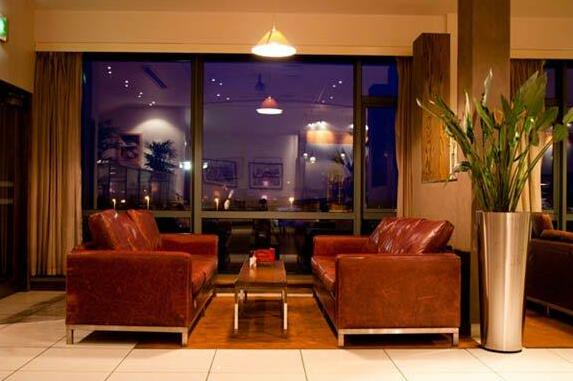 Phuaroon Guesthouse and Resort - Photo2