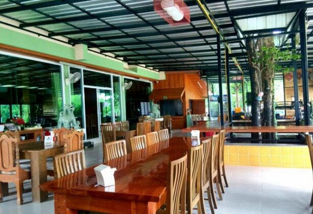 Ruen Narisra Resort - Photo2