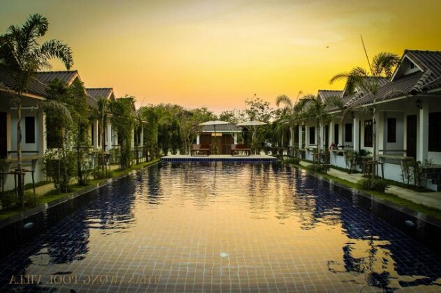 Thanawong Pool Villa