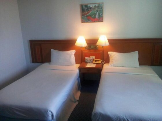 Khumsuphan Hotel - Photo3