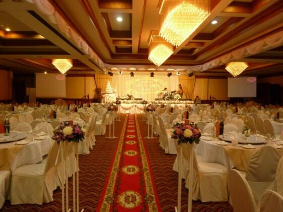 Khumsuphan Hotel - Photo4
