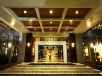 Diamond Plaza Hotel Surat Thani - Photo2