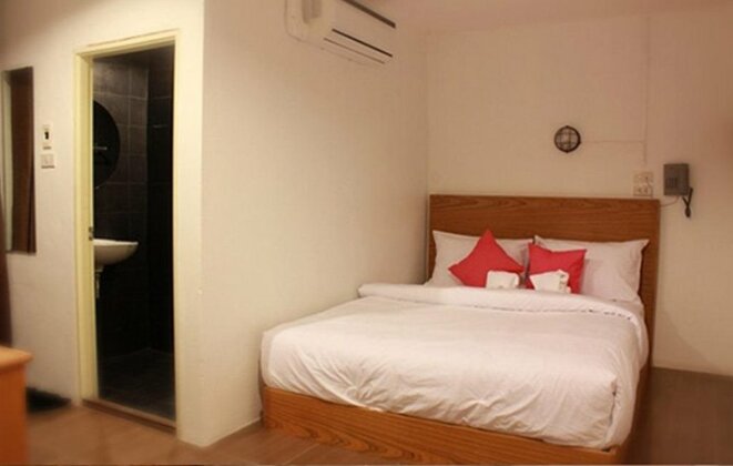 I Room Hotel - Photo2