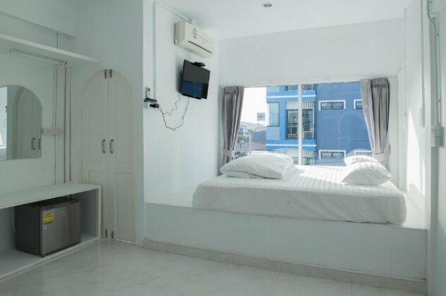 Young Money Hostel - Photo3