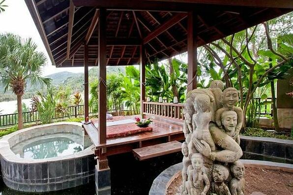Amaroo Villa Luxury 4 Bed Pool Home in Southwest Samui - Photo4