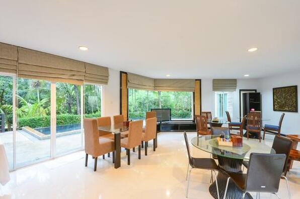 2-Bedroom Family Pool Suite Villa Phuket - Photo5