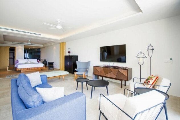 Deluxe Residence at Layan Beach - Photo5