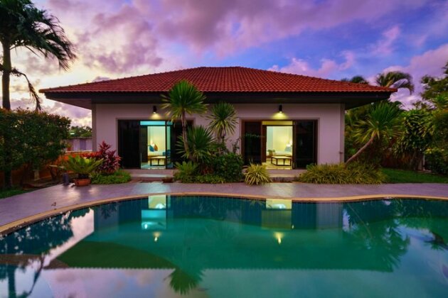 Pasak Soi 3 private pool villa