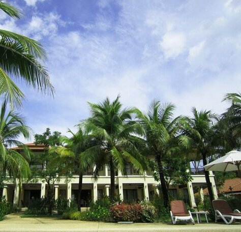 Premium Laguna Villa Village