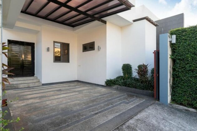 The Harmony Pool Villa Phuket - Photo4