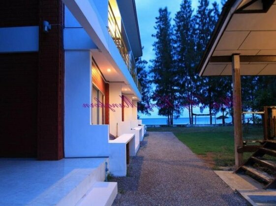 Ekanake Hotel @Thap Sakae - Photo2
