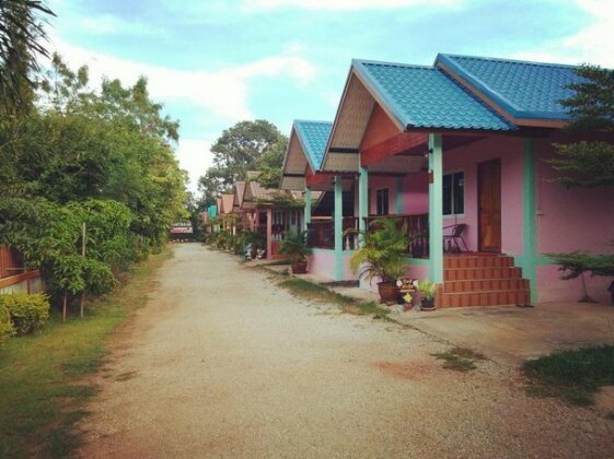Sanehhome @ Thatphanom - Photo2