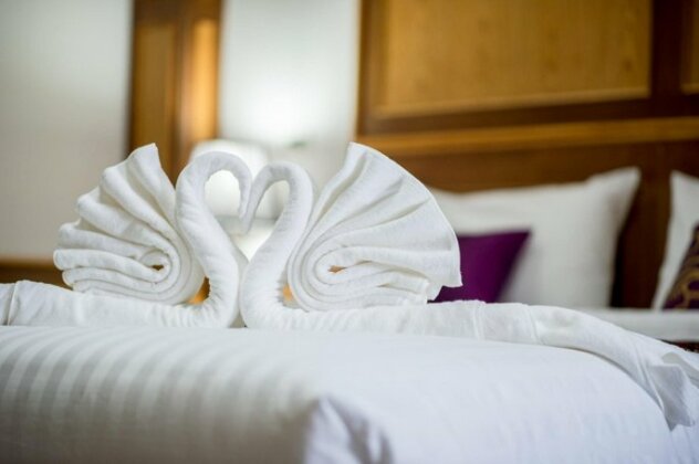 Thatphanom View Hotel Nakhon - Photo3