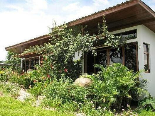 Upcountry Bungalows - Photo2
